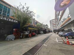 Enterprise Hub (D22), Factory #628755111